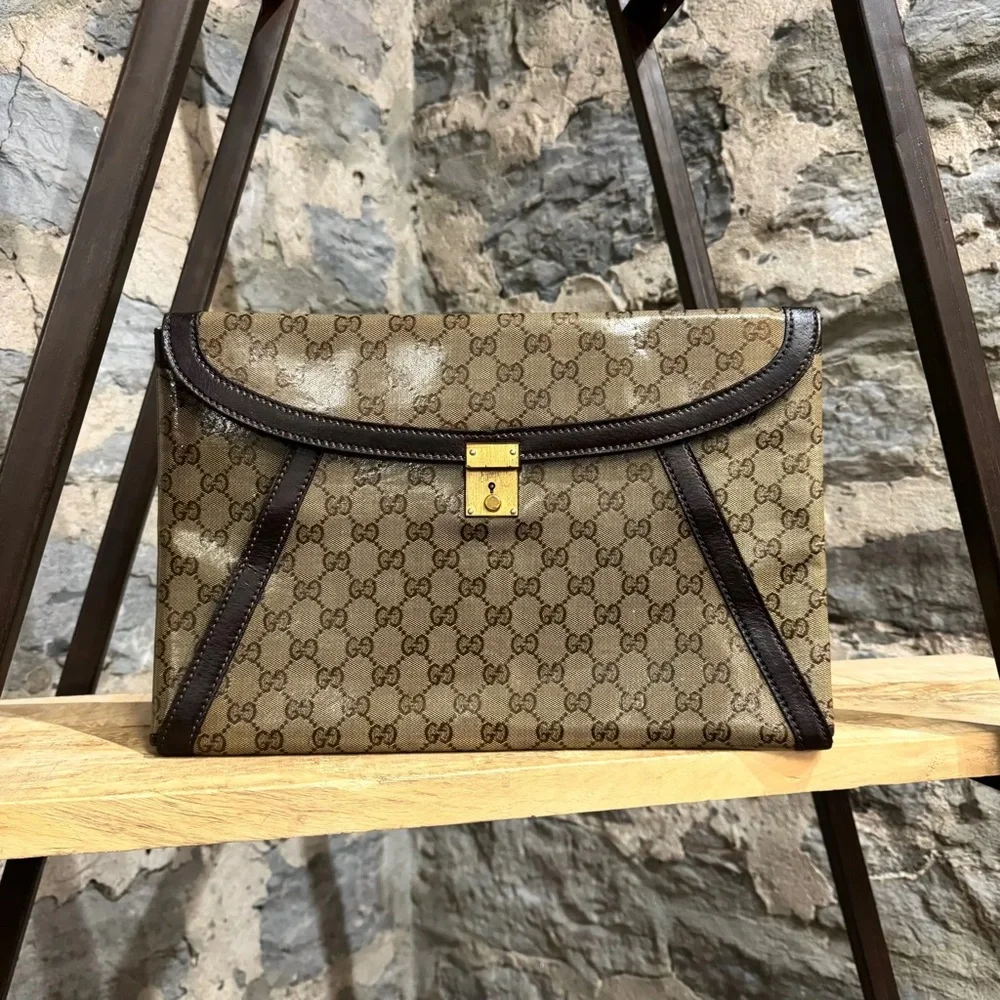 Gucci Beige and Brown Monogramclutch Bag - Picture 9 of 16